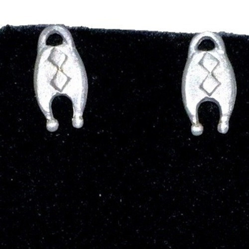 Pewter‎ Tone Stud Earrings Southwest Country  Minimalist Jewelry